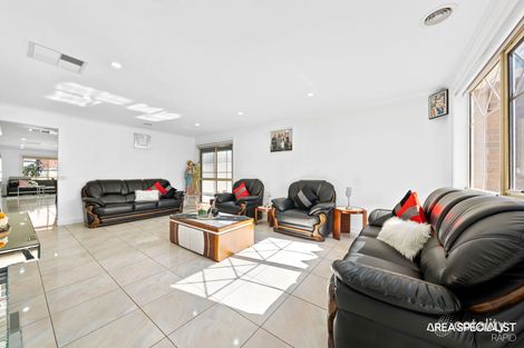 Property photo of 21 Sandover Drive Roxburgh Park VIC 3064