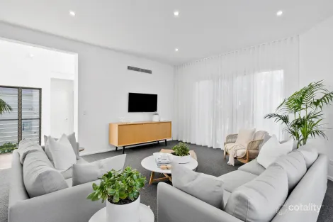 Property photo of 18 Cylinders Drive Kingscliff NSW 2487