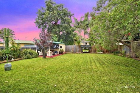 Property photo of 2 Ferndell Way Berkeley Vale NSW 2261