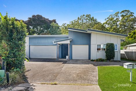 13 Palmerston Cres, Beerwah, QLD 4519