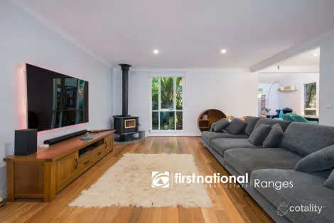 Property photo of 24 Batesleigh Road Selby VIC 3159