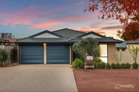Property photo of 3 Bembrick Street Gungahlin ACT 2912