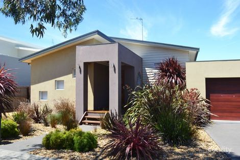 7 Regatta Pl, Inverloch, VIC 3996