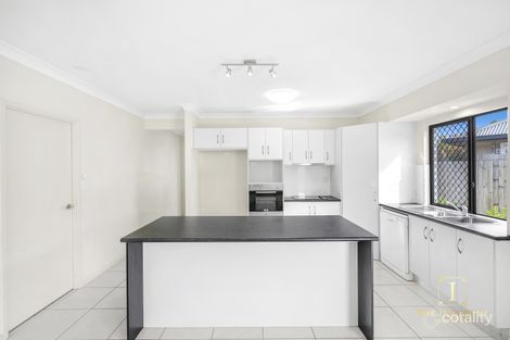 Property photo of 8 Rothesay Bend Trinity Park QLD 4879