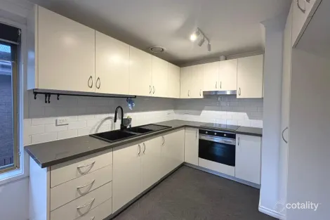 Property photo of 2/3 Broadmeadows Road Tullamarine VIC 3043