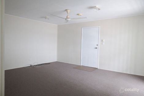 Property photo of 101 Beardmore Crescent Dysart QLD 4745