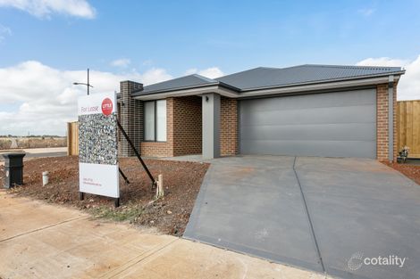 74 Lynwood Dr, Thornhill Park, VIC 3335
