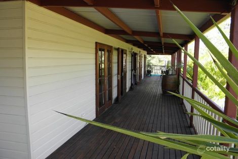 30 Isaac Moore Dr, Moore Park Beach, QLD 4670