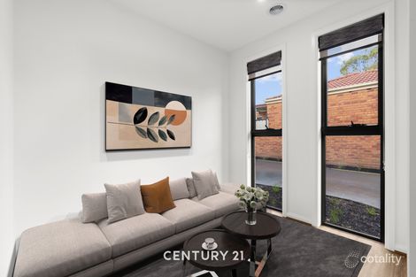 Property photo of 2/14 Rhoden Grove Eumemmerring VIC 3177