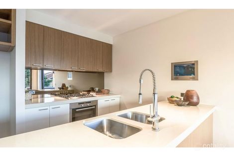 Property photo of 8/220-226 Esplanade Brighton VIC 3186