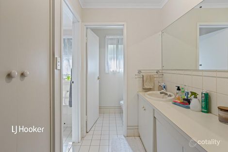 Property photo of 14 Boronia Court Craigmore SA 5114