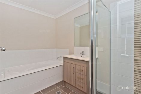 Property photo of 117 Macquarie Circuit Fitzgibbon QLD 4018