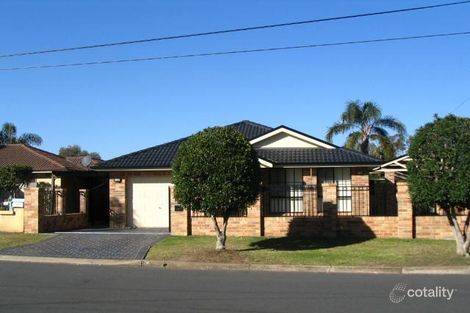 66 Firth Ave, Green Valley, NSW 2168