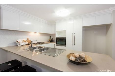 Property photo of 2/20 Seaton Street South Toowoomba QLD 4350