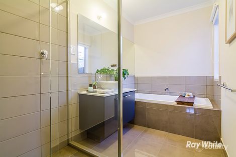 Property photo of 9 Elwick Drive Clyde North VIC 3978