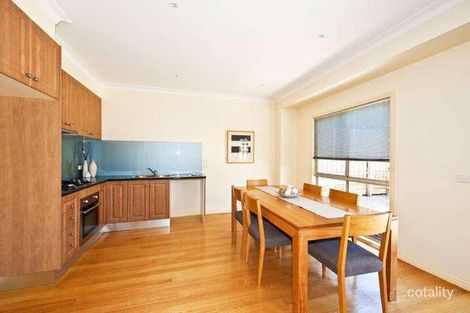 Property photo of 2/48 Fairlie Avenue Macleod VIC 3085