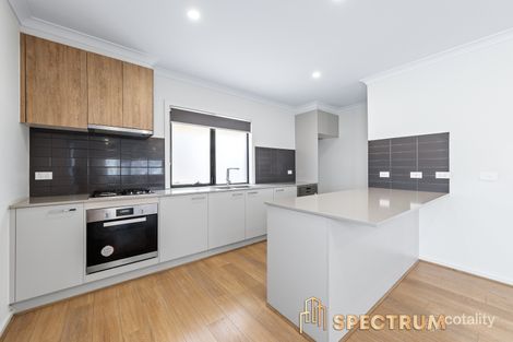 Property photo of 71/27 Turva Avenue Tarneit VIC 3029