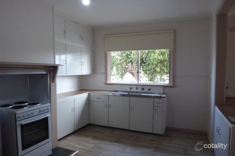 4 Kokoda Ave, Warracknabeal, VIC 3393