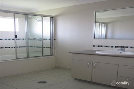 Property photo of 39 Limerick Way Mount Low QLD 4818