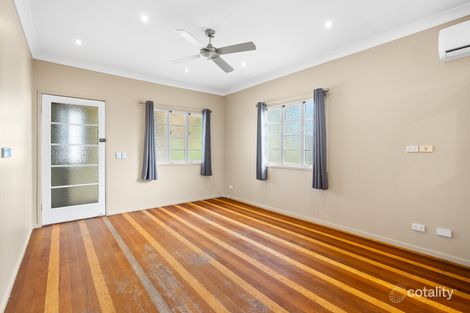 Property photo of 8 Louis Street Wynnum QLD 4178