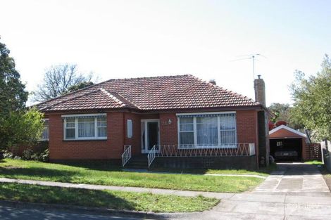 38 Swayfield Rd, Mount Waverley, VIC 3149