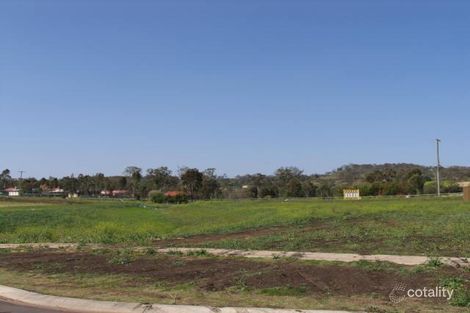 15 Corella St, Meringandan West, QLD 4352