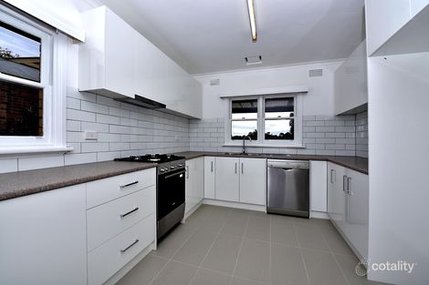 Property photo of 17 Sunhill Road Mount Waverley VIC 3149