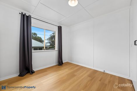 Property photo of 43 Gleeson Crescent Harlaxton QLD 4350