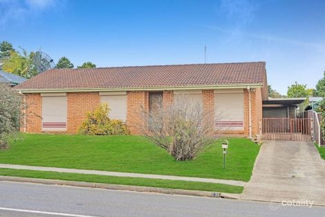 13 Fitzgibbon Lane, Rosemeadow, NSW 2560