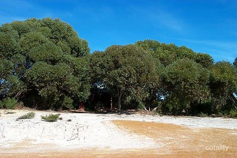 21 Raglan St, Hopetoun, WA 6348