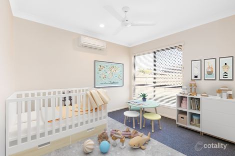 Property photo of 26 Firefly Crescent Ooralea QLD 4740
