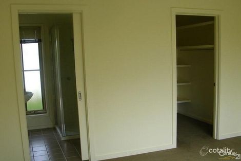 Property photo of 2/25 Sunset Avenue Echuca VIC 3564