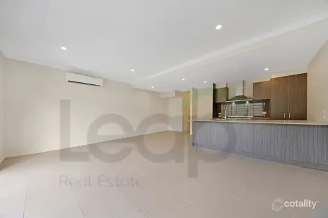 Property photo of 25 Wallara Waters Boulevard Wallan VIC 3756
