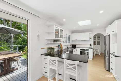 Property photo of 8 Dorset Close Wamberal NSW 2260