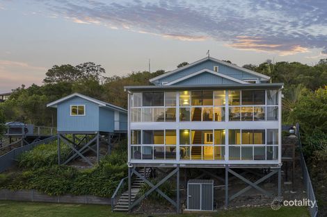 Property photo of 15A Weeronga Way Ocean Shores NSW 2483