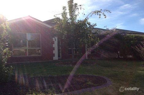 27 Gerlach Gr, Evanston Park, SA 5116