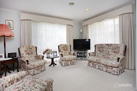 Property photo of 2 Koorong Place Queanbeyan West NSW 2620