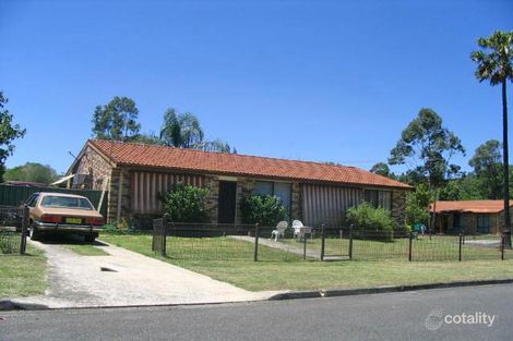 11 Roselands Ave, Wyoming, NSW 2250