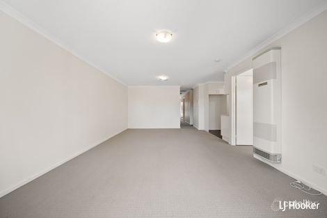 Property photo of 64 Jeff Snell Crescent Dunlop ACT 2615