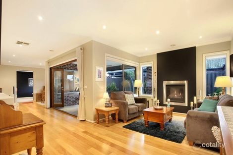 Property photo of 40 Waterbury Street Cranbourne VIC 3977