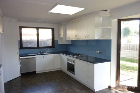 Property photo of 9 Serpentine Road Keysborough VIC 3173