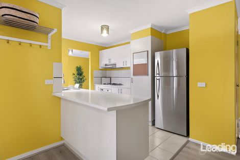 Property photo of 4 Long Drive Sunbury VIC 3429