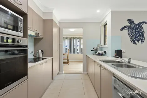 Property photo of 30 Albatross Way Old Bar NSW 2430