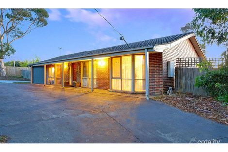 8 Lady Beverly Cct, Somerville, VIC 3912