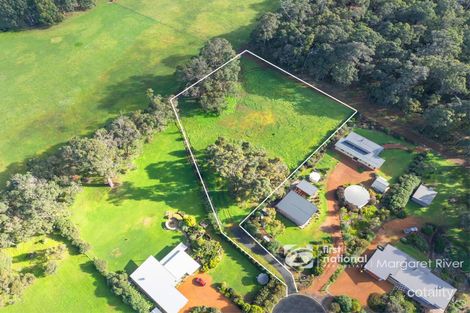 7 Dobbins Pl, Witchcliffe, WA 6286