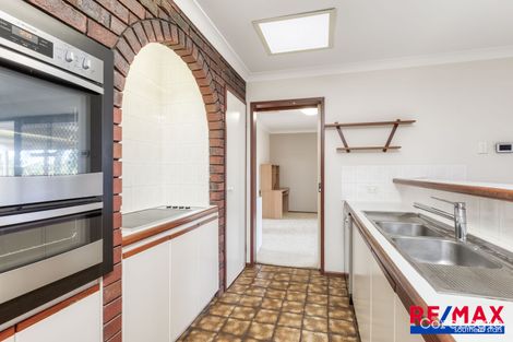 Property photo of 9 Grenfell Way Leeming WA 6149