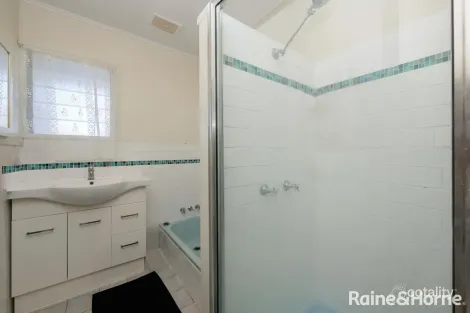 Property photo of 4 Noongah Street Currajong QLD 4812