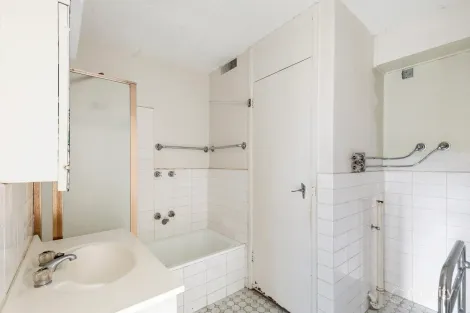 Property photo of 3 L1/201 Spring Street Melbourne VIC 3000