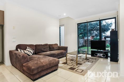Property photo of 2/31-33 Tully Road Clarinda VIC 3169