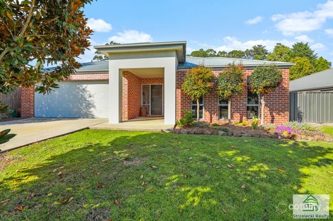 Property photo of 15 Fernlea Close Trafalgar VIC 3824